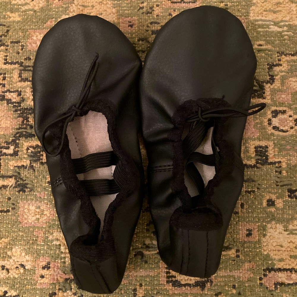 Toddler black ballet shoes